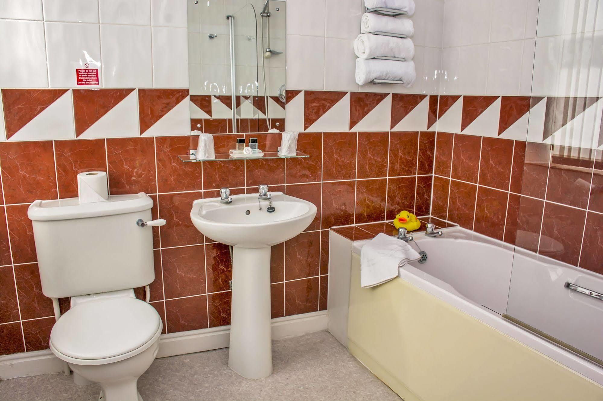 The Oakwheel Inn 3*
